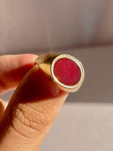 Load image into Gallery viewer, Vintage Carnelian Signet Ring 1966
