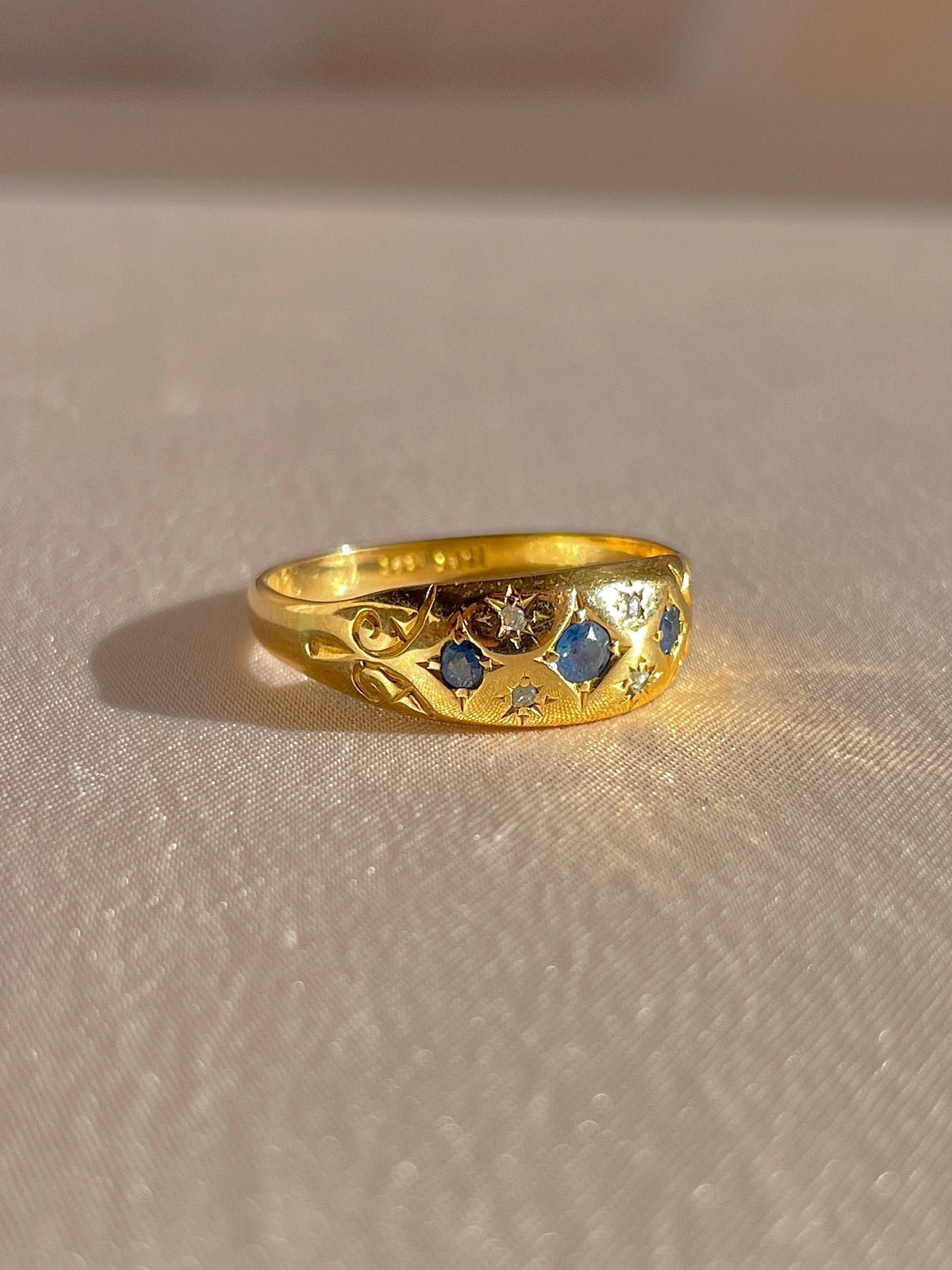Antique 18k Sapphire Diamond Multi Starburst Filigree Ring
