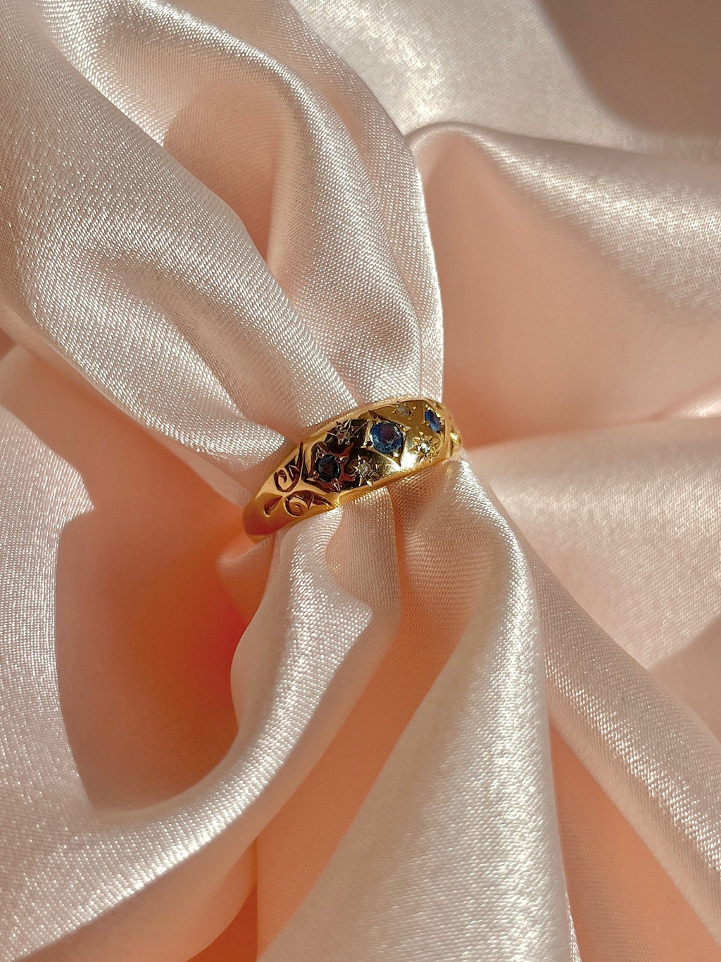 Antique 18k Sapphire Diamond Multi Starburst Filigree Ring