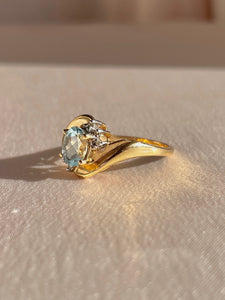 Vintage 10k Aquamarine Diamond Swirl Ring