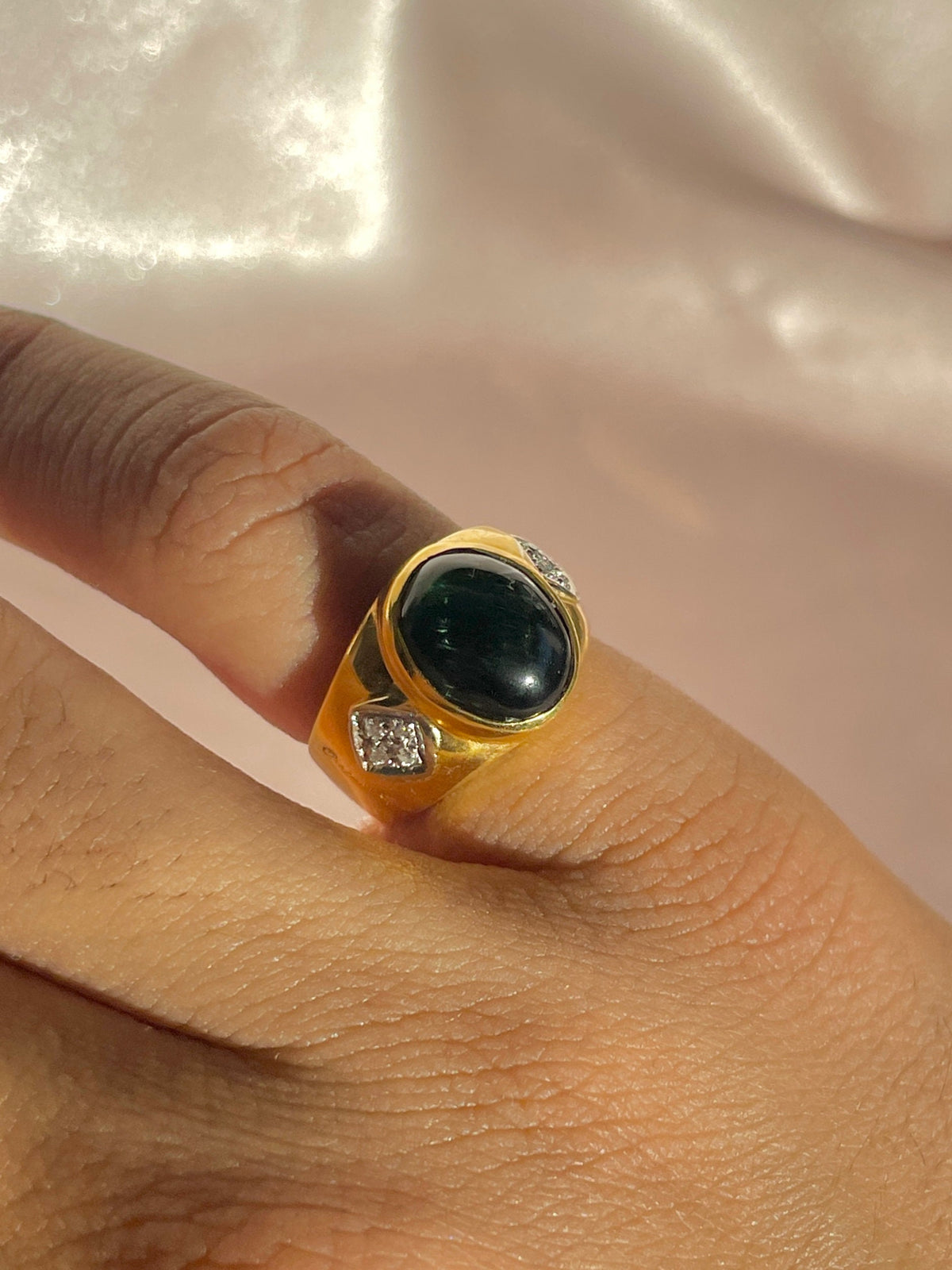 Vintage 18k Tourmaline Diamond Cabochon Ring