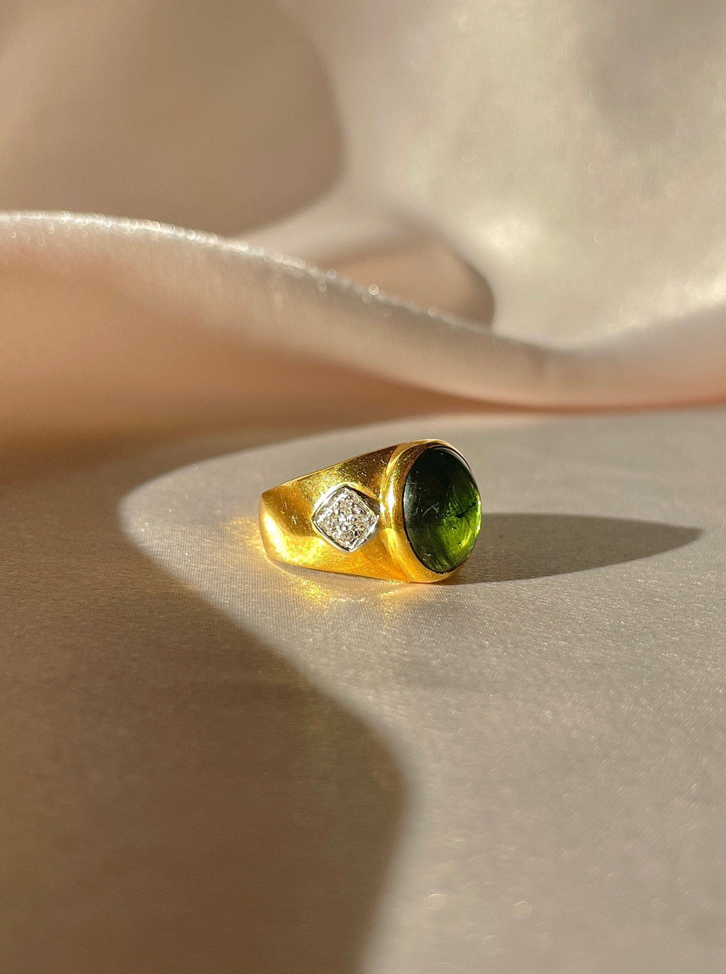 Vintage 18k Tourmaline Diamond Cabochon Ring