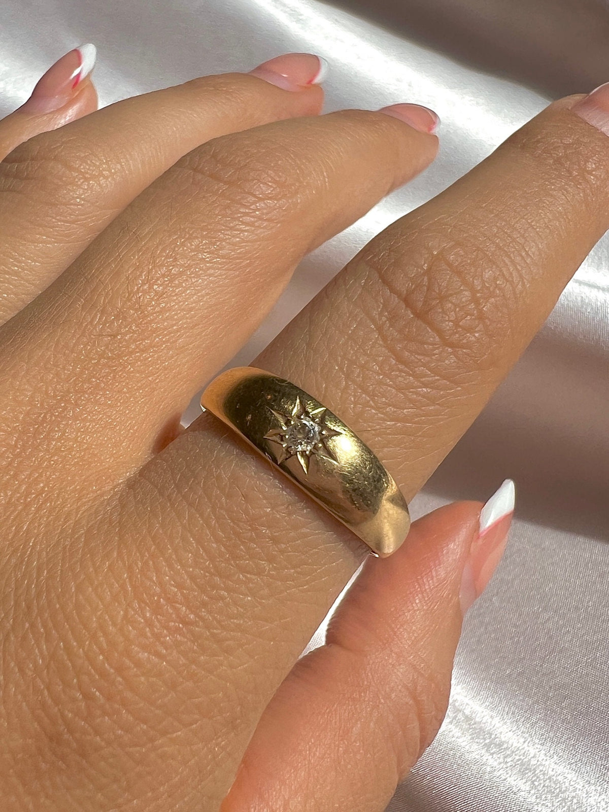 Antique 18k Diamond Starburst Solitaire Chester Ring