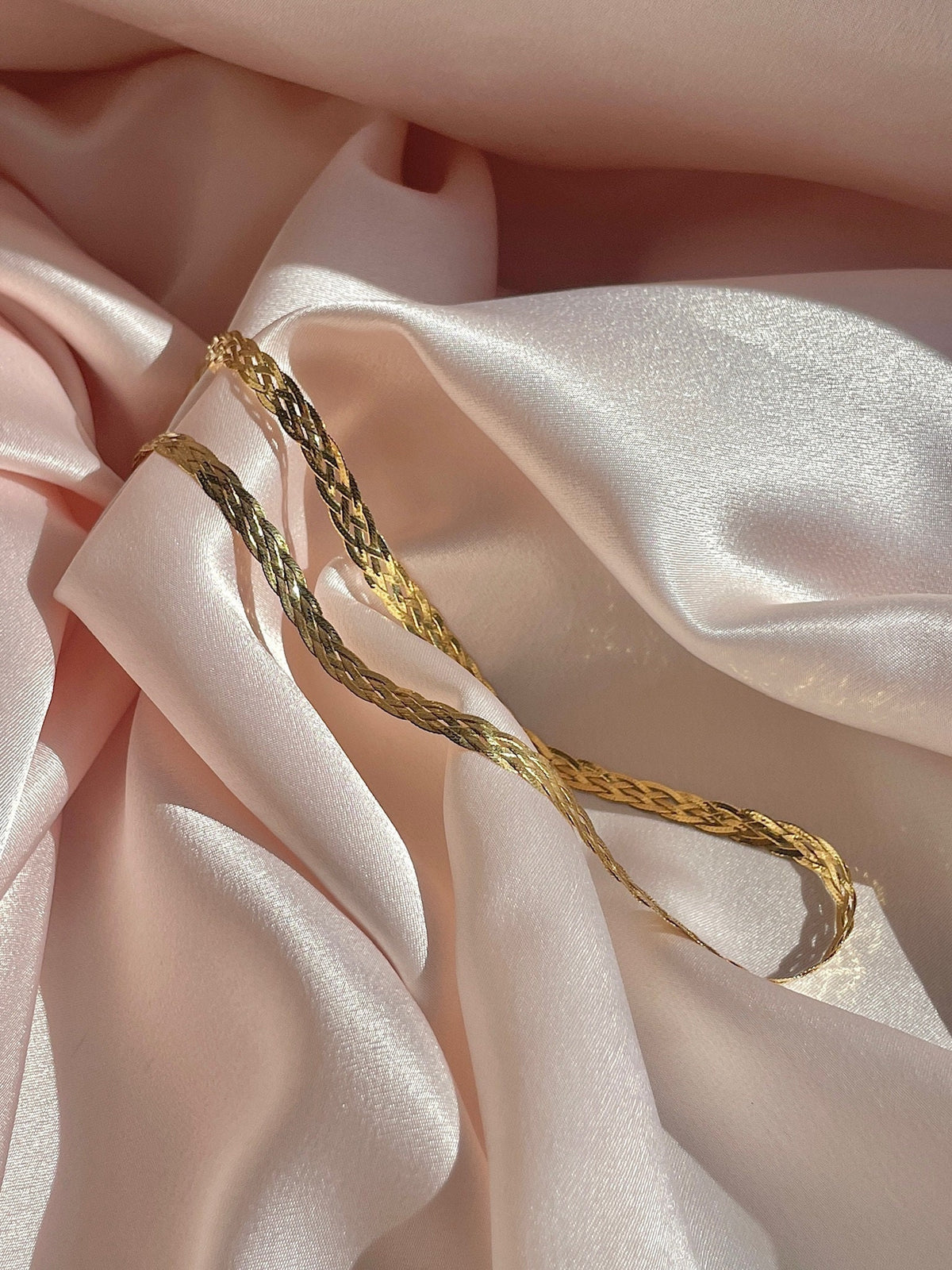 Vintage 14k Braided Herringbone Necklace
