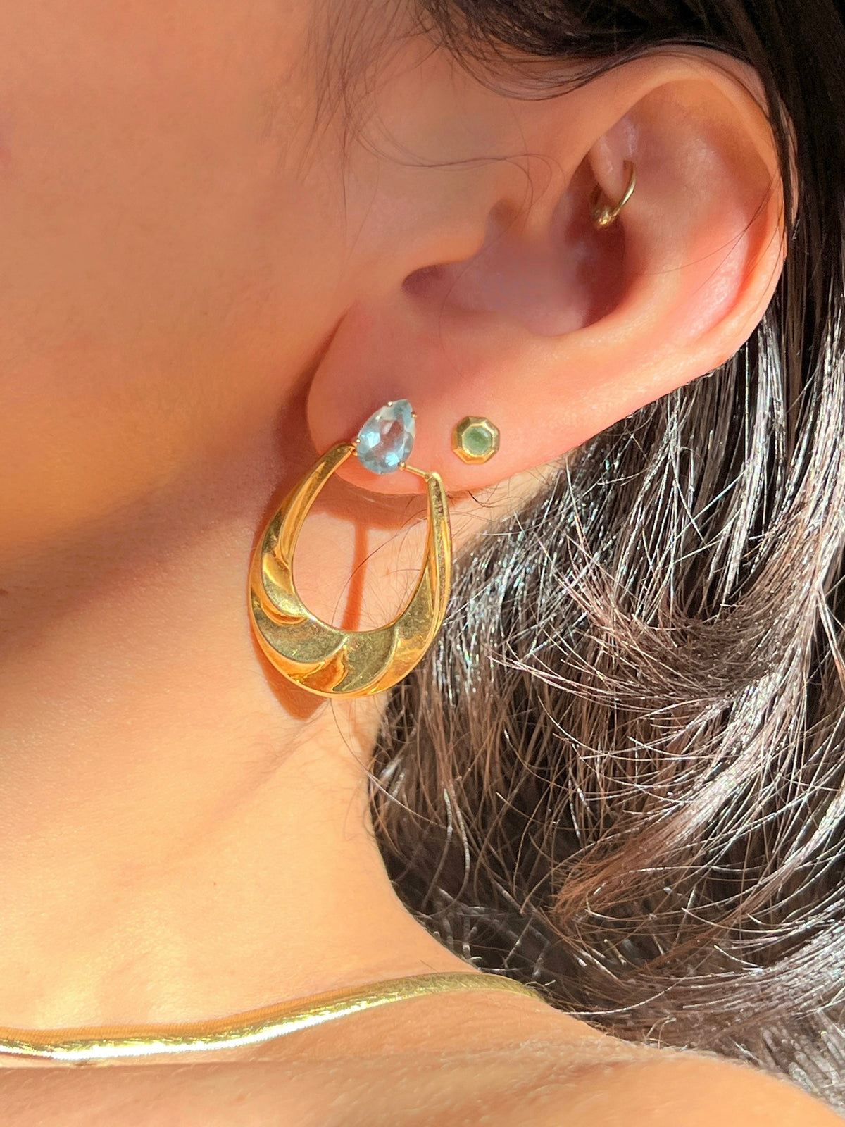 Vintage Aquamarine Scallop Hoop Earrings