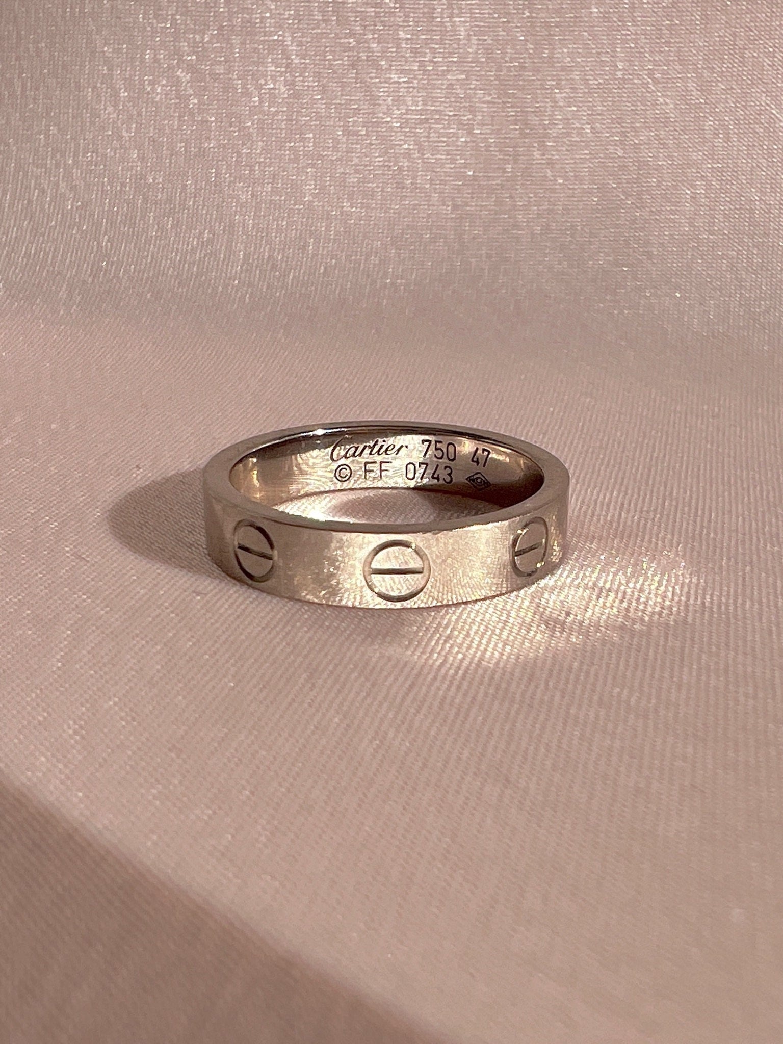White gold love ring Clearance