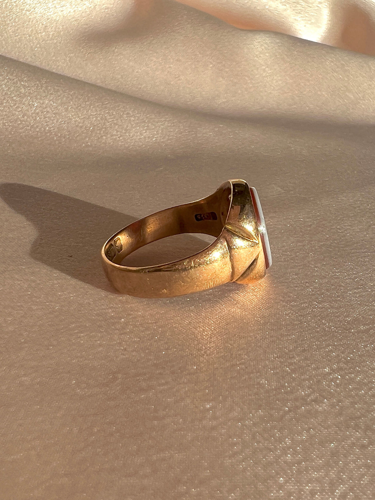 Antique 9k Sardonyx Signet Ring 1907