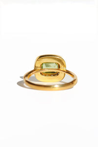 Vintage 18k Peridot Diamond Bezel Ring