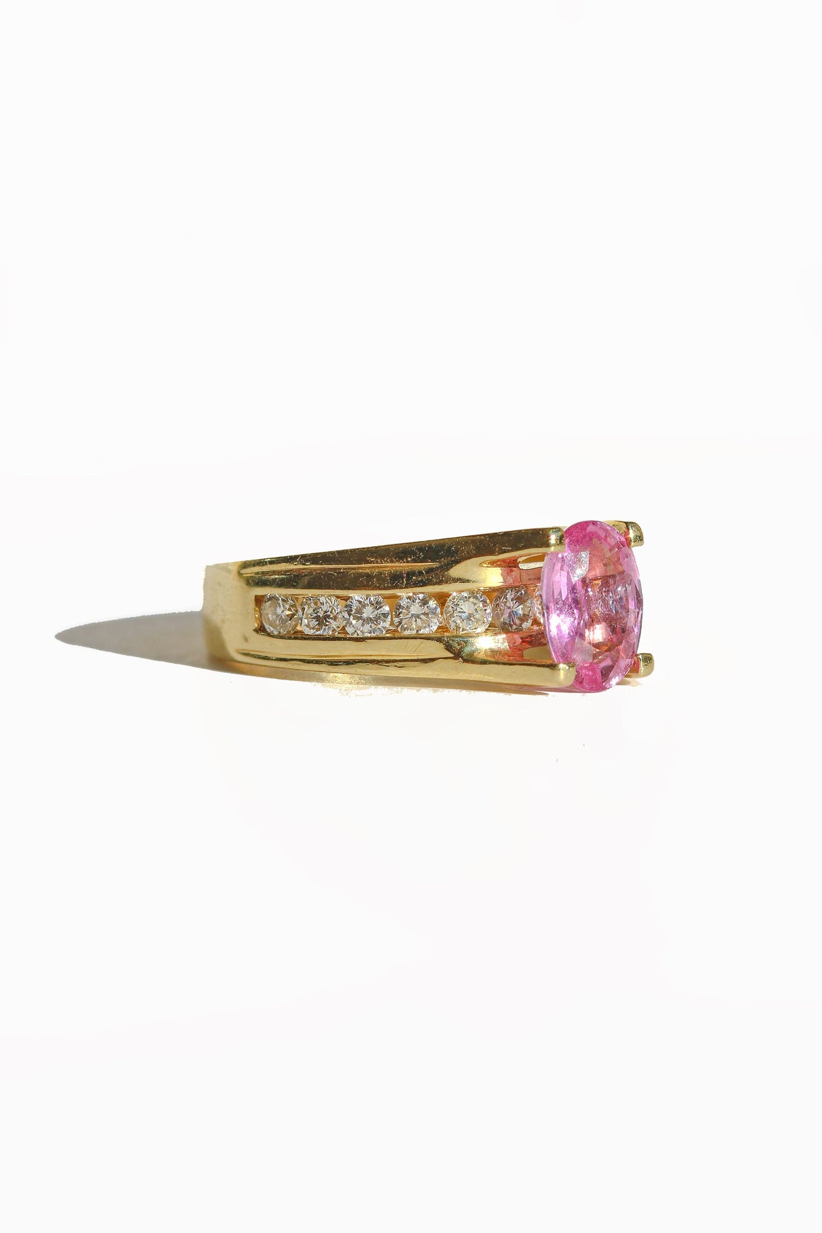 Vintage 18k Pink Sapphire Diamond Bar Ring