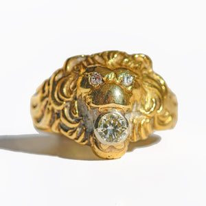 Vintage 14k Diamond Bezel Lion Ring
