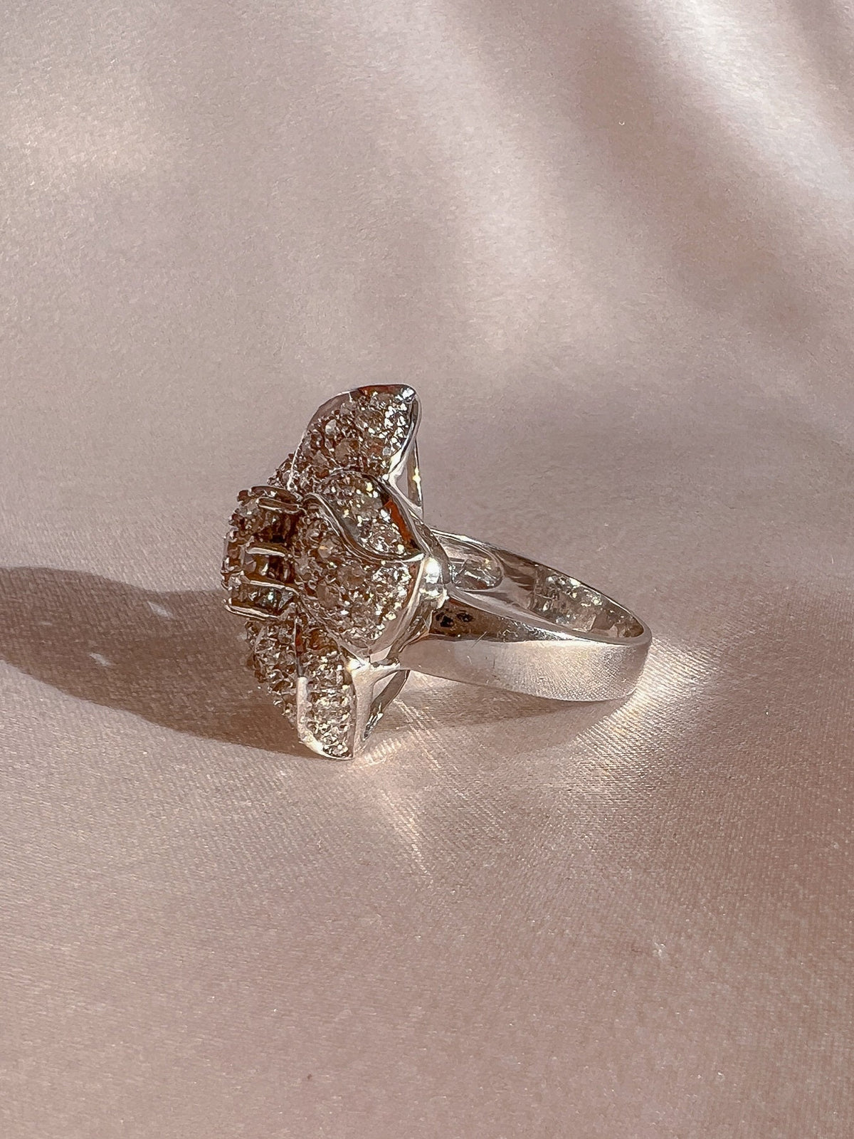 Vintage 14k Diamond Brazilian Flower Pave Ring