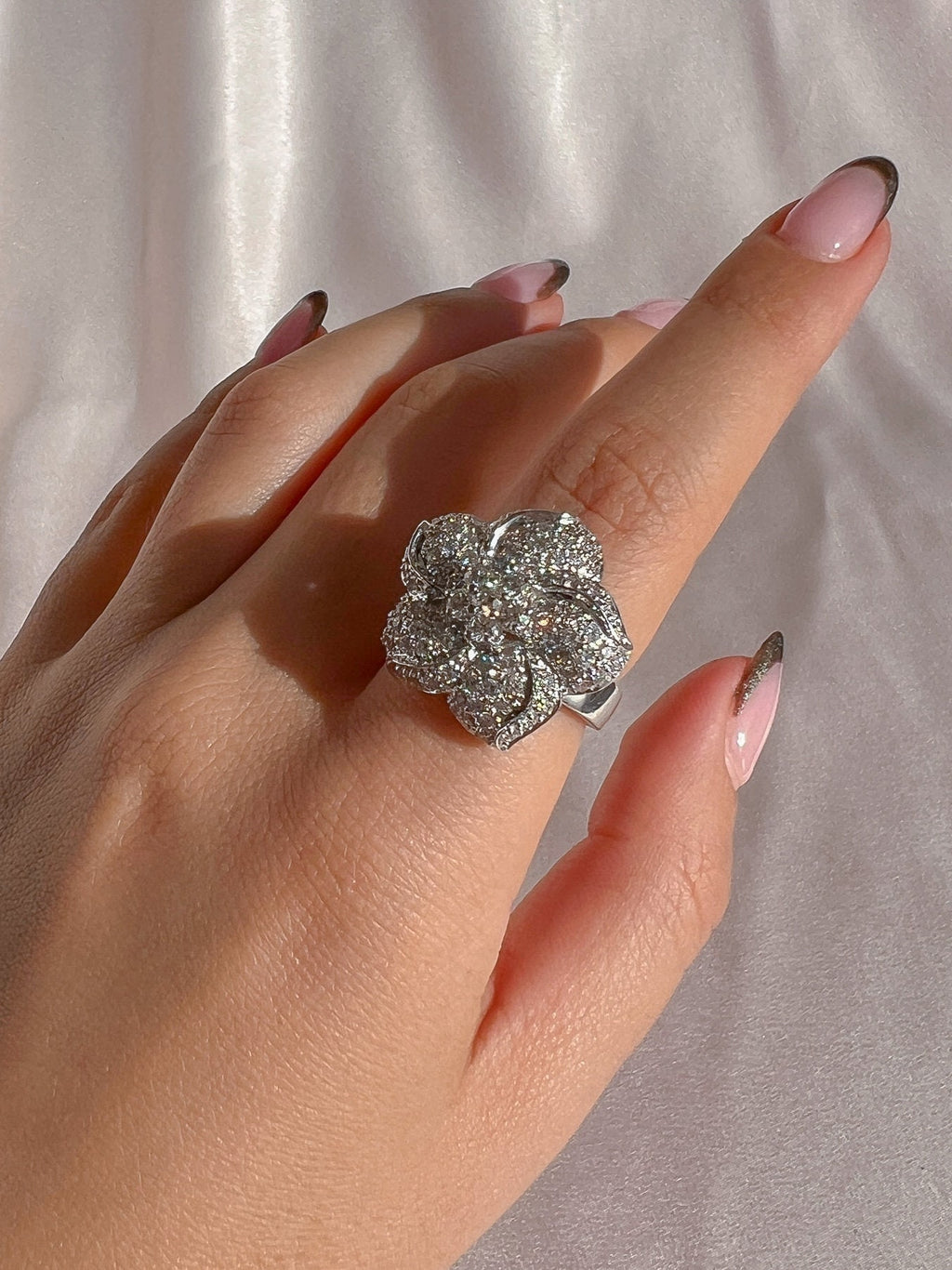 Vintage 14k Diamond Brazilian Flower Pave Ring
