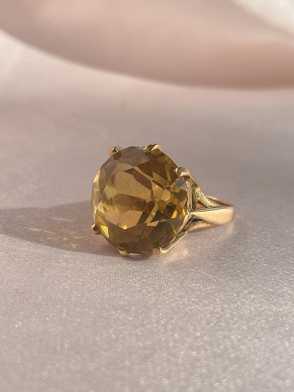 Vintage 9k Citrine Cocktail Ring 1970