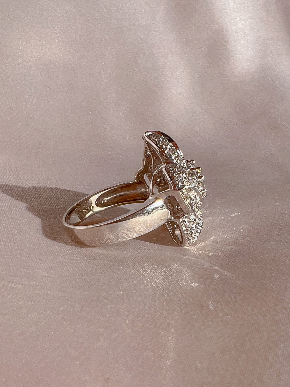 Vintage 14k Diamond Brazilian Flower Pave Ring