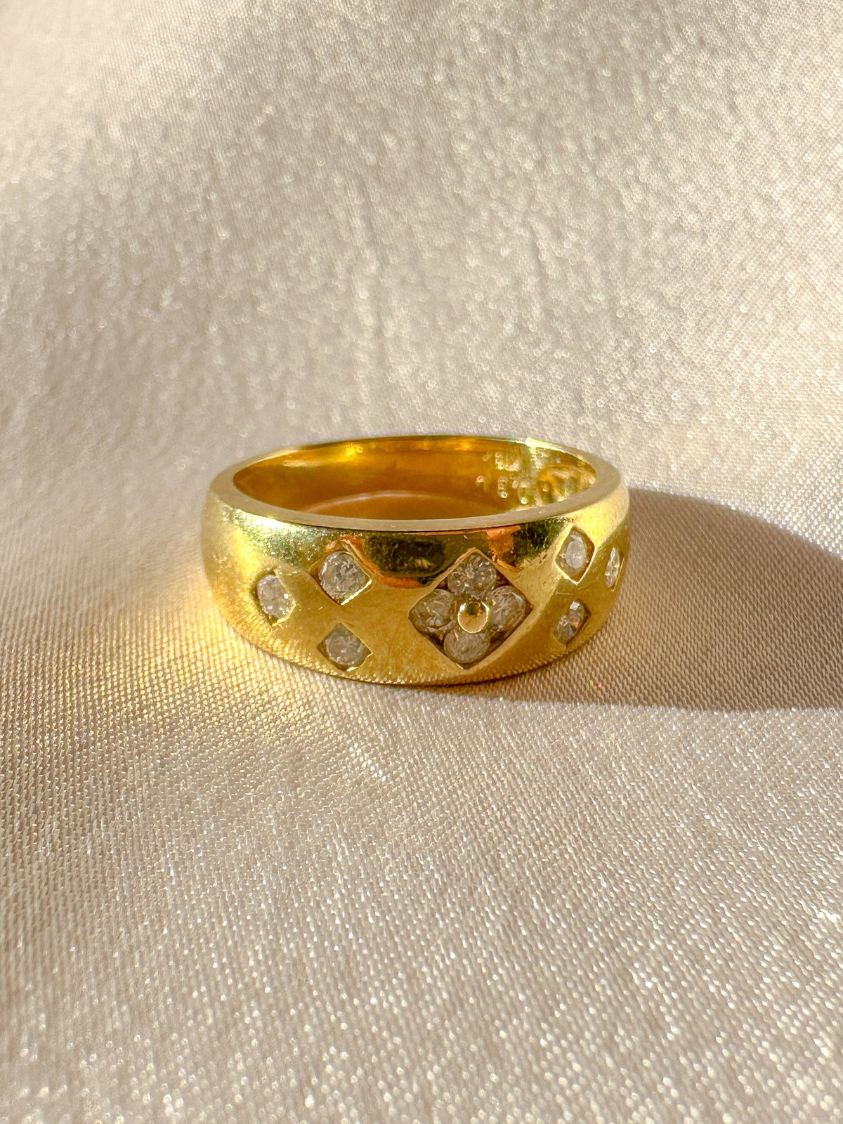 Vintage Diamond Floral Marquise Ring