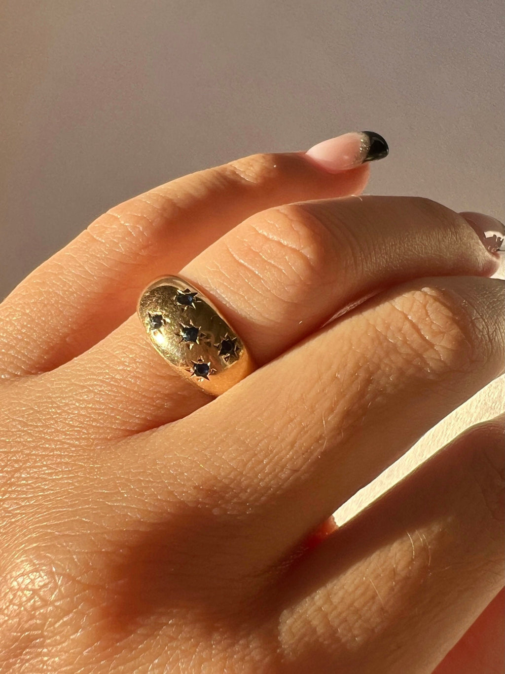 Vintage Sapphire Starburst Ring 1992
