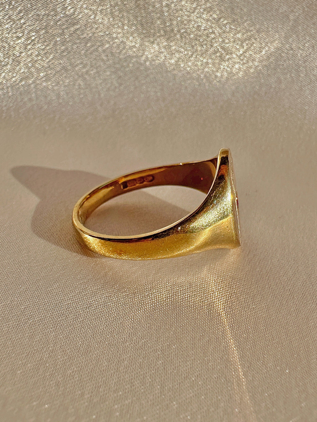 Vintage Ruby Filigree Starburst Signet Ring