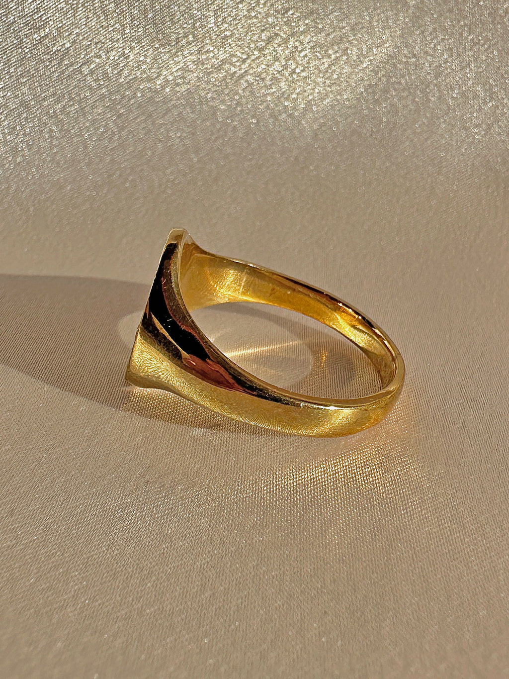 Vintage Ruby Filigree Starburst Signet Ring