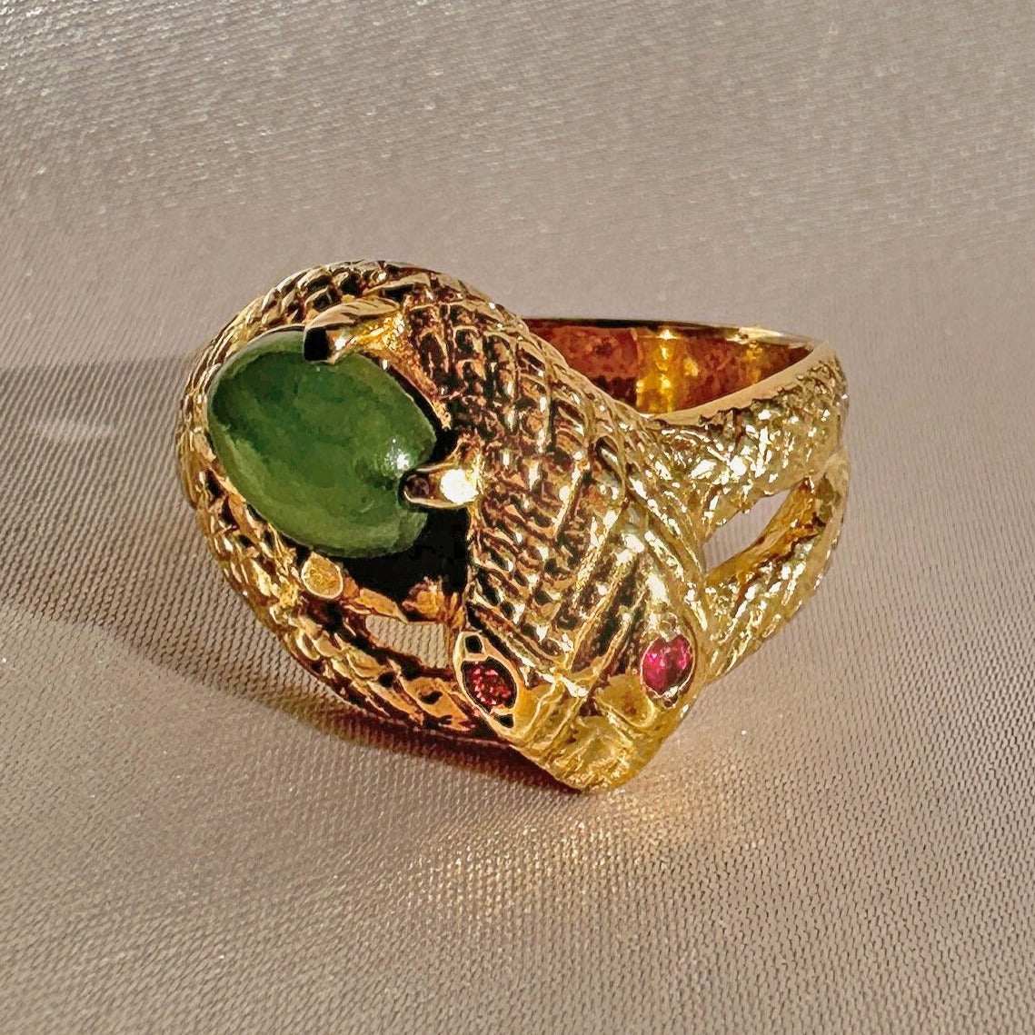 Vintage Ruby Jade Cabochon Serpent Ring