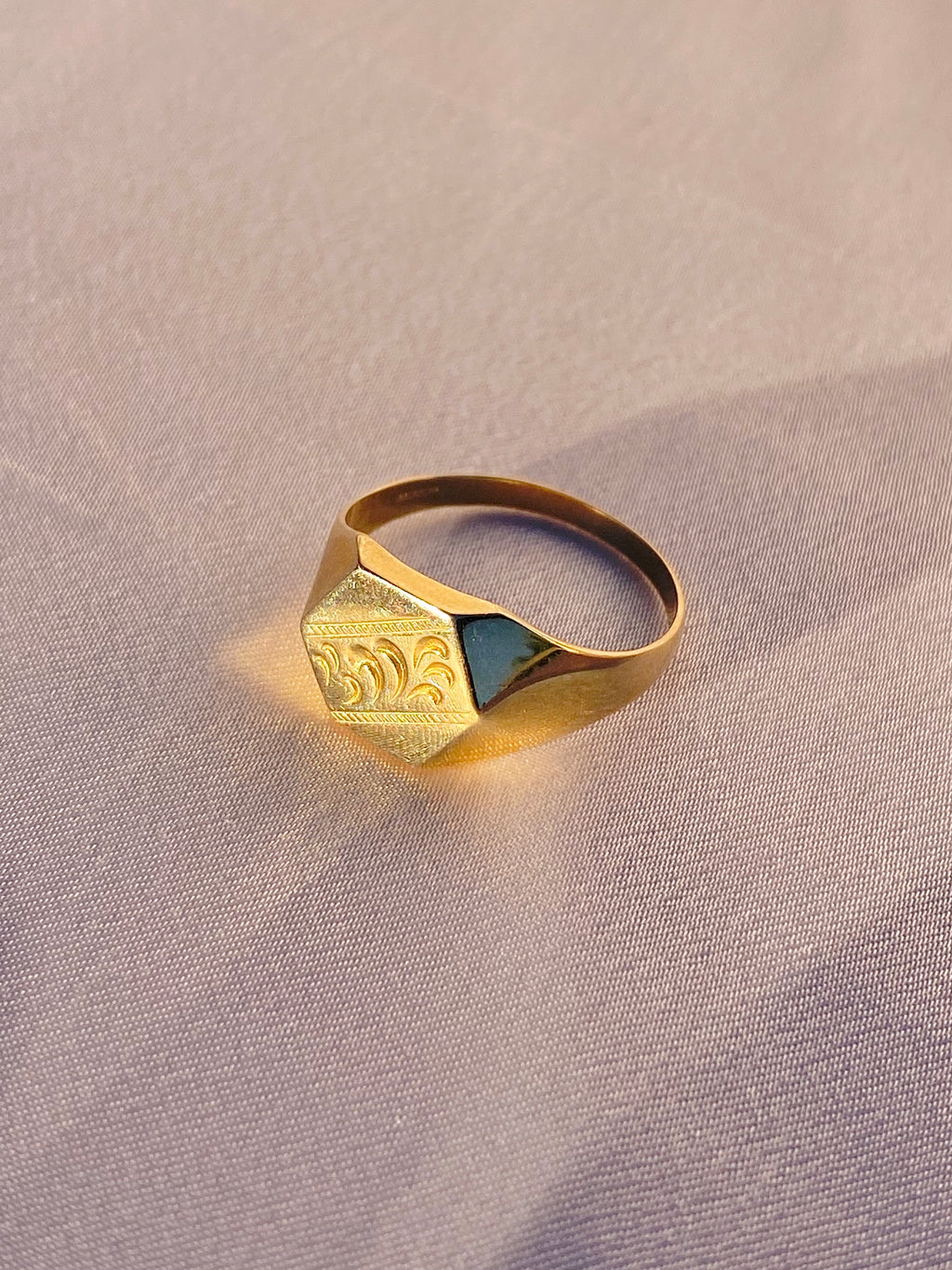 Vintage Geometric Signet Ring