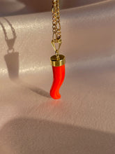 Load image into Gallery viewer, Vintage 18k Italian Cornicello Horn Charm
