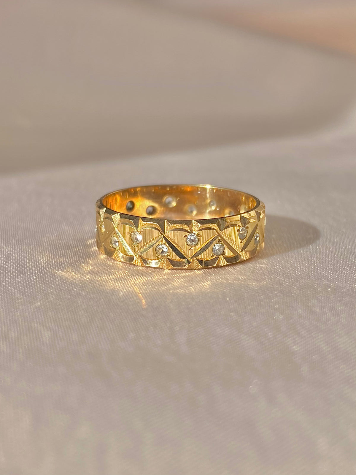 Vintage 9k Diamond Dot Eternity Brushed Ring 1975