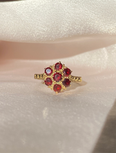 Load image into Gallery viewer, Vintage 9k Gold Garnet Flower Cluster Ring
