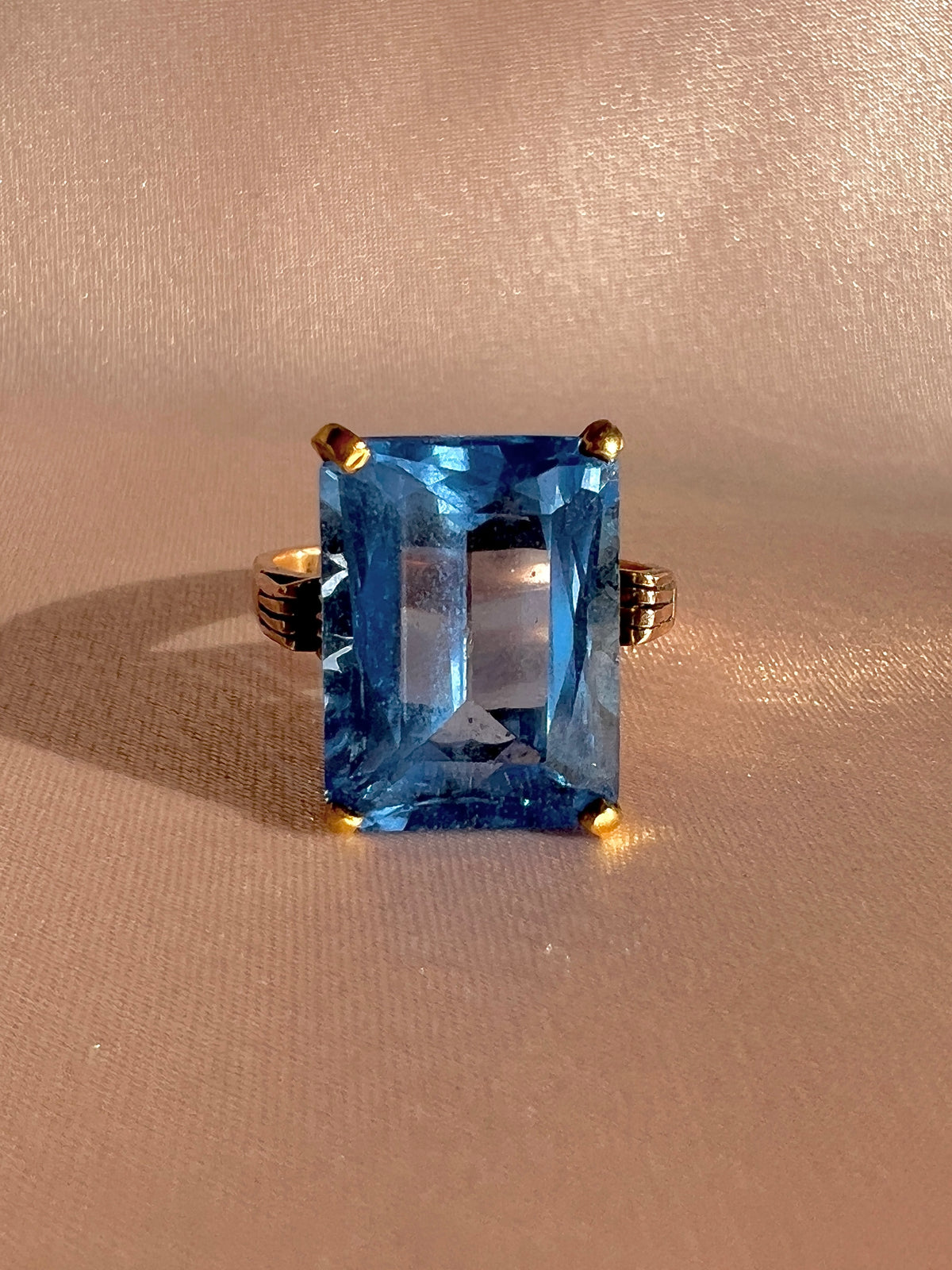 Antique 18k Topaz Filigree Dress Ring