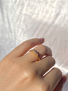 Antique 18k Four Diamond Ring