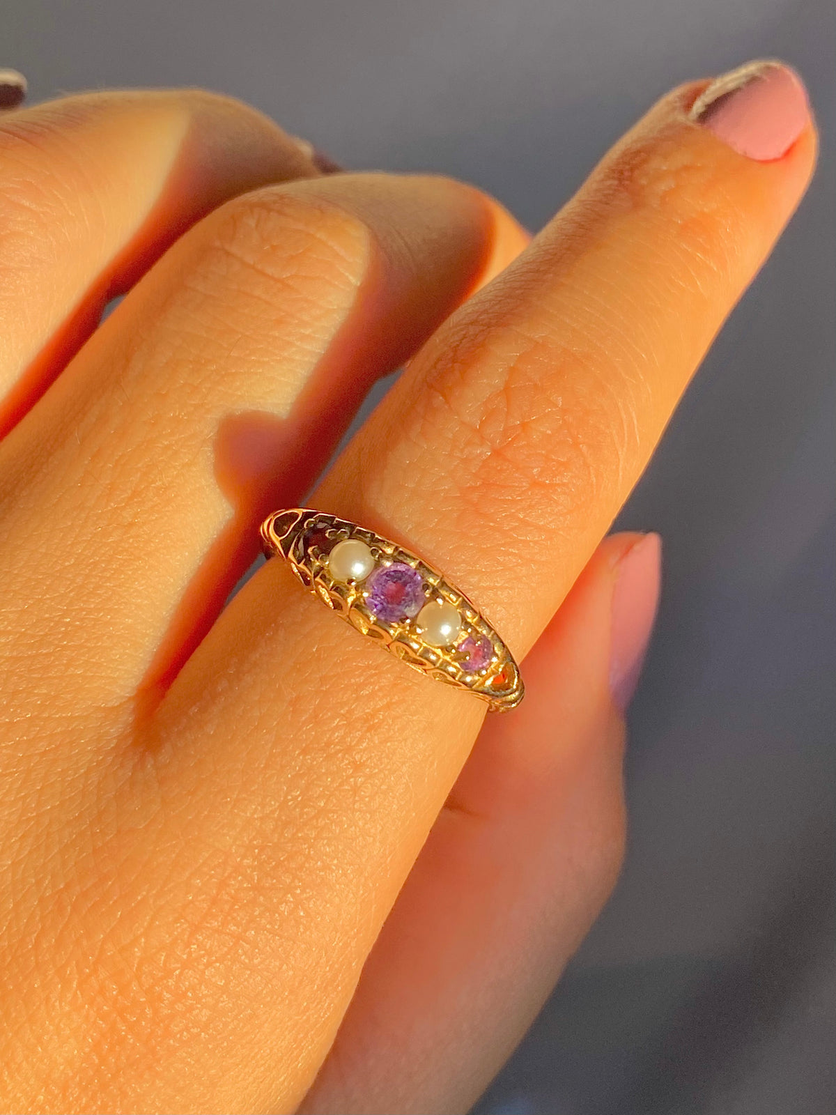 Vintage 9k Pearl Amethyst Heart Boat Ring