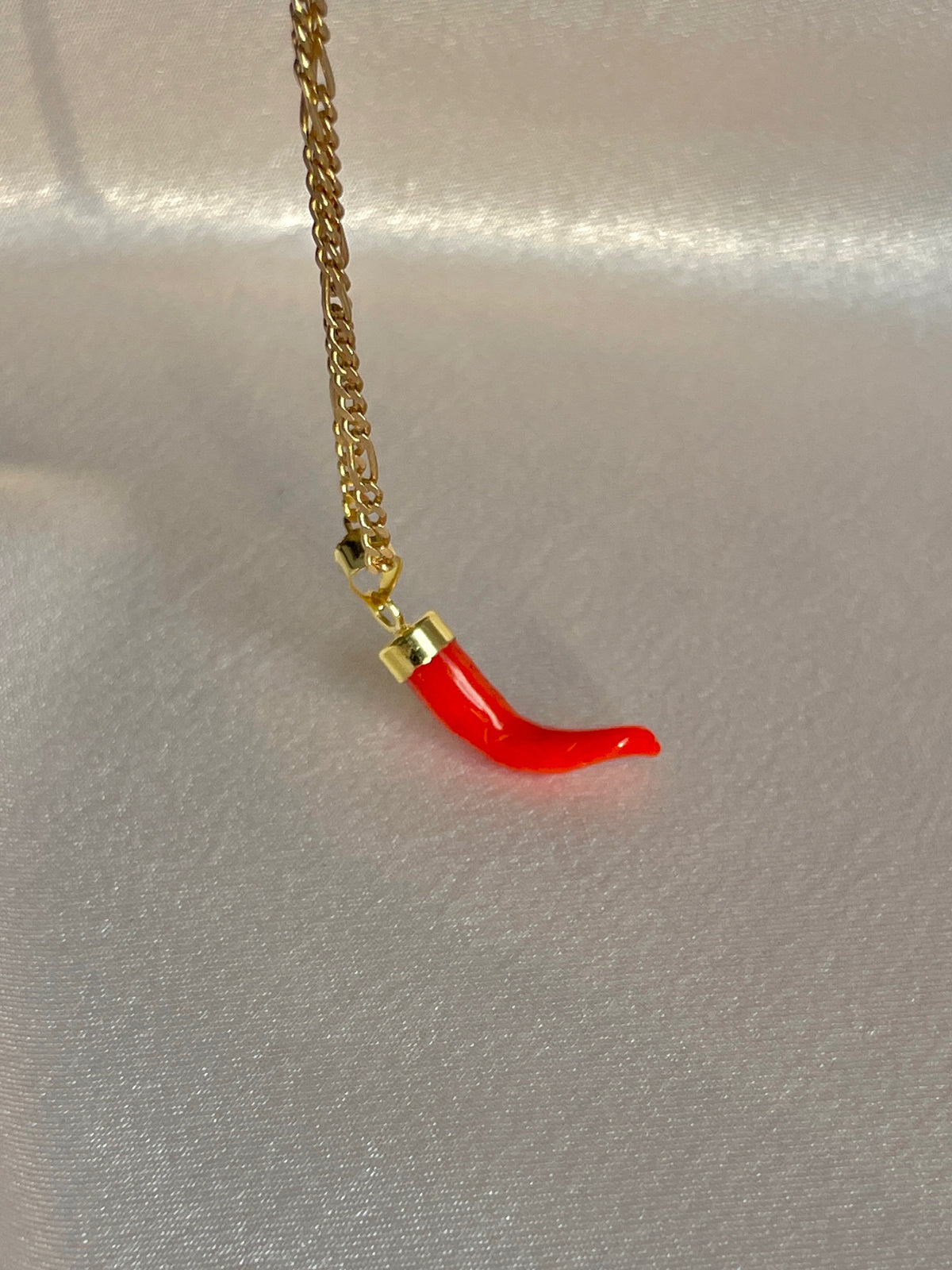 Vintage 18k Italian Cornicello Horn Charm