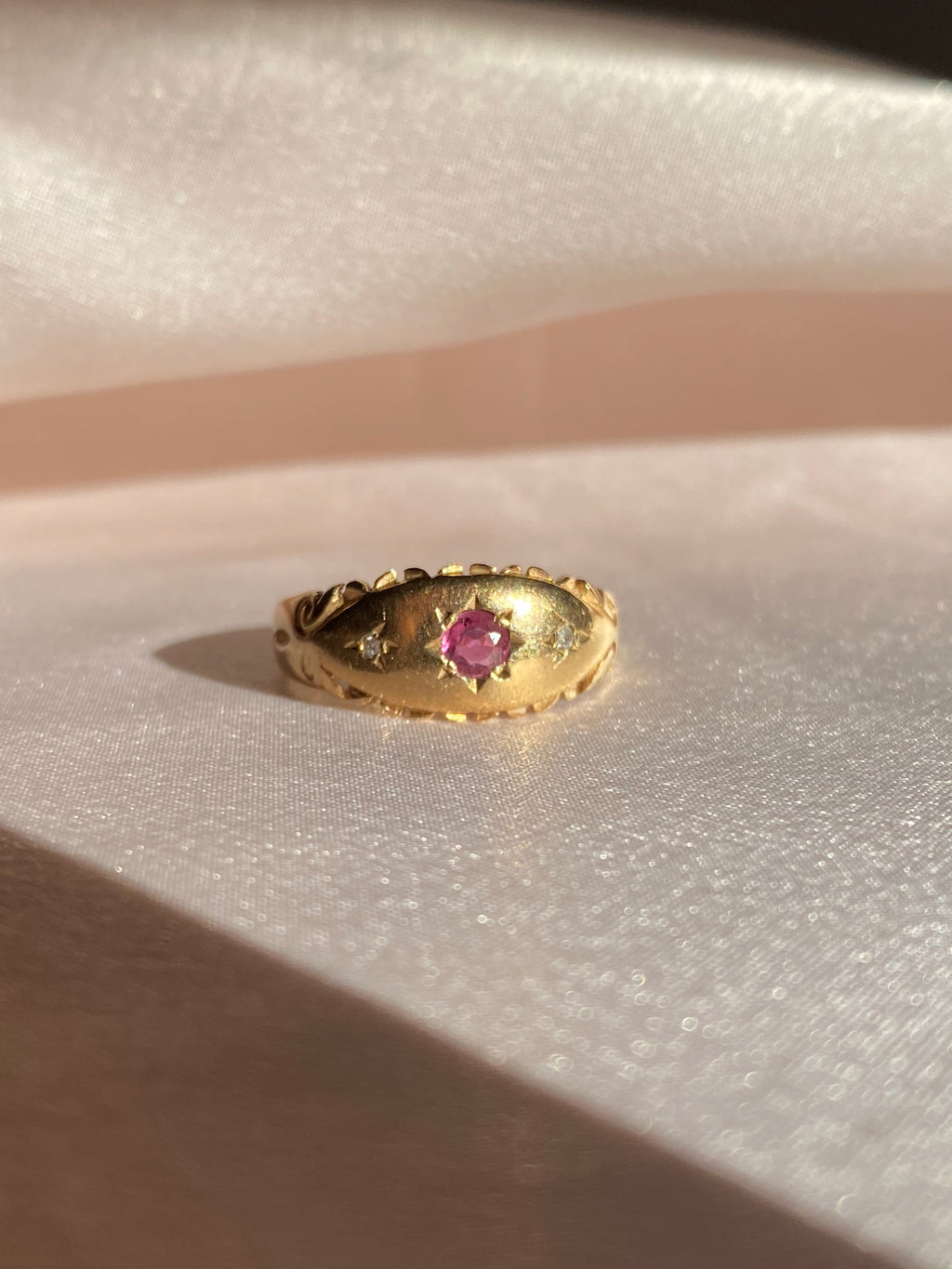 Vintage 9k Gold Ruby and Diamond Starburst Gypsy Ring