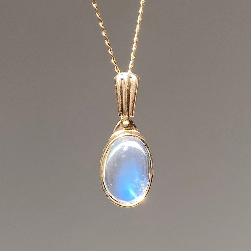 Rainbow Moonstone Cab Pendant by 23carat