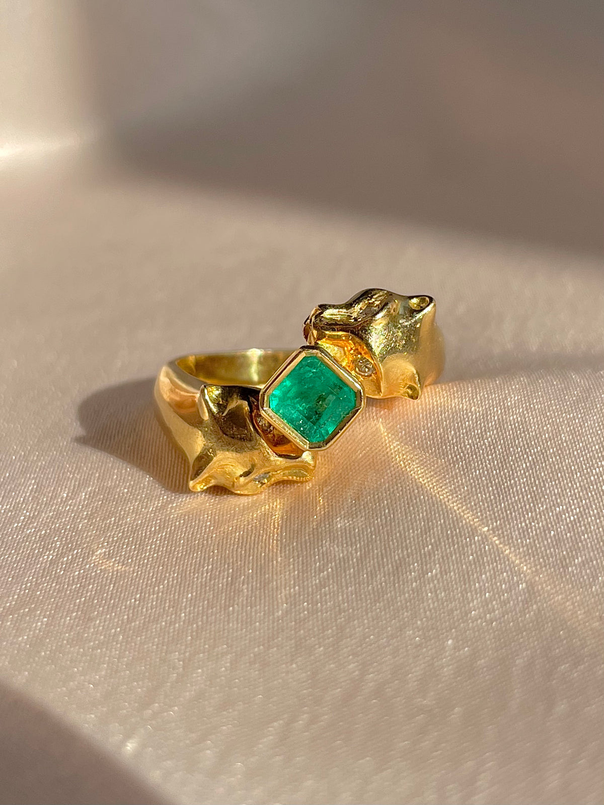 Vintage 18k Emerald Diamond Panther Duo Ring