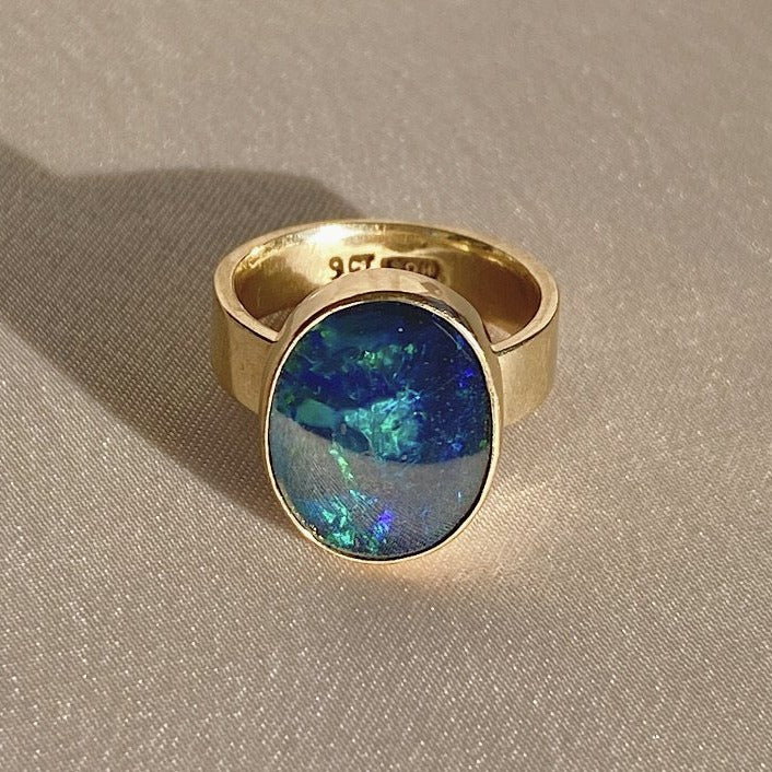 Vintage 9k Australian Black Opal Ring