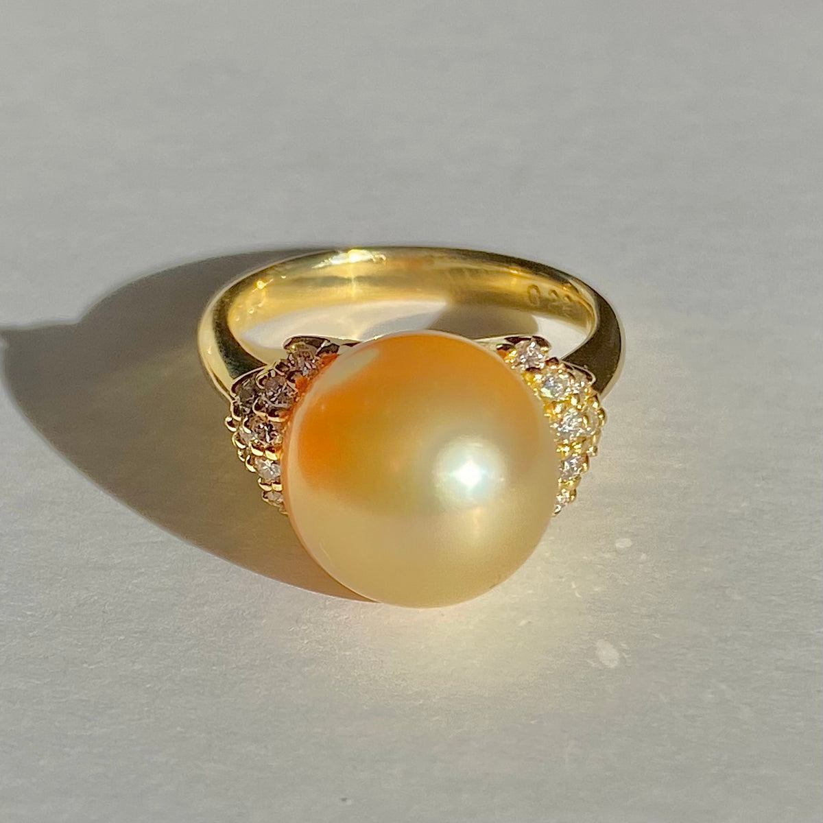 Vintage 18k South Sea Pearl Diamond Ring