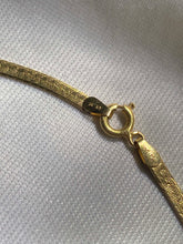 Load image into Gallery viewer, Vintage 14k Italian Herringbone Chain
