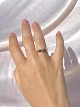 Load image into Gallery viewer, Vintage 9k Princess Cut Diamond Ring
