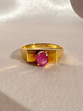 Load image into Gallery viewer, Vintage 18k Ruby Raised Solitaire Ring
