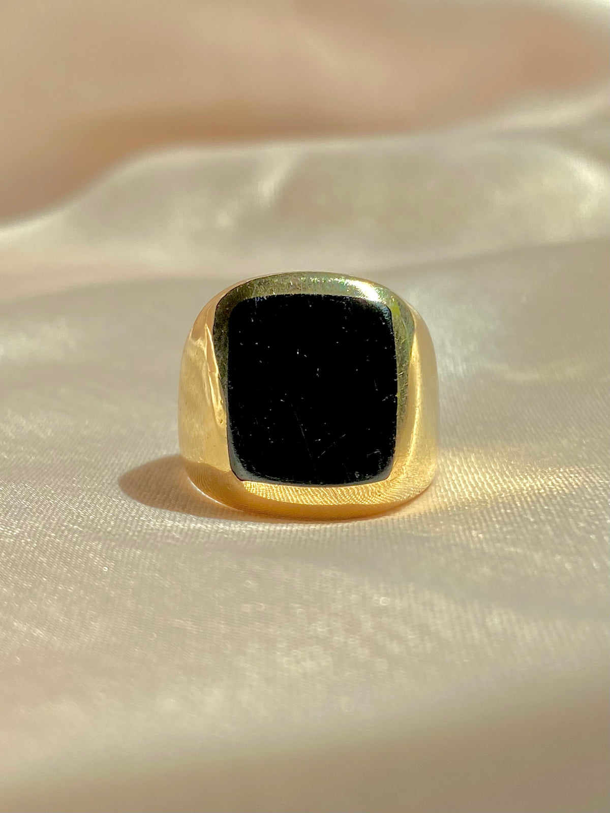 Vintage 9k Onyx Square Signet Ring 1978