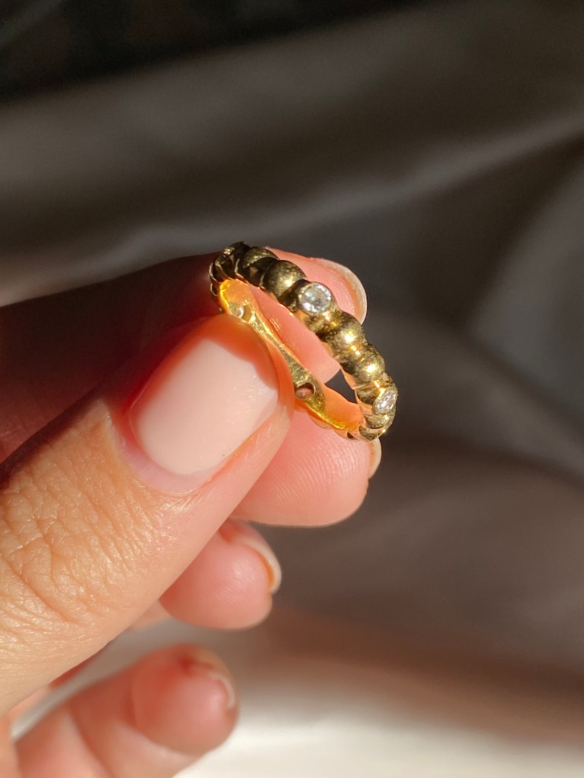 Vintage 18k Diamond Dot Ribbed Eternity Band
