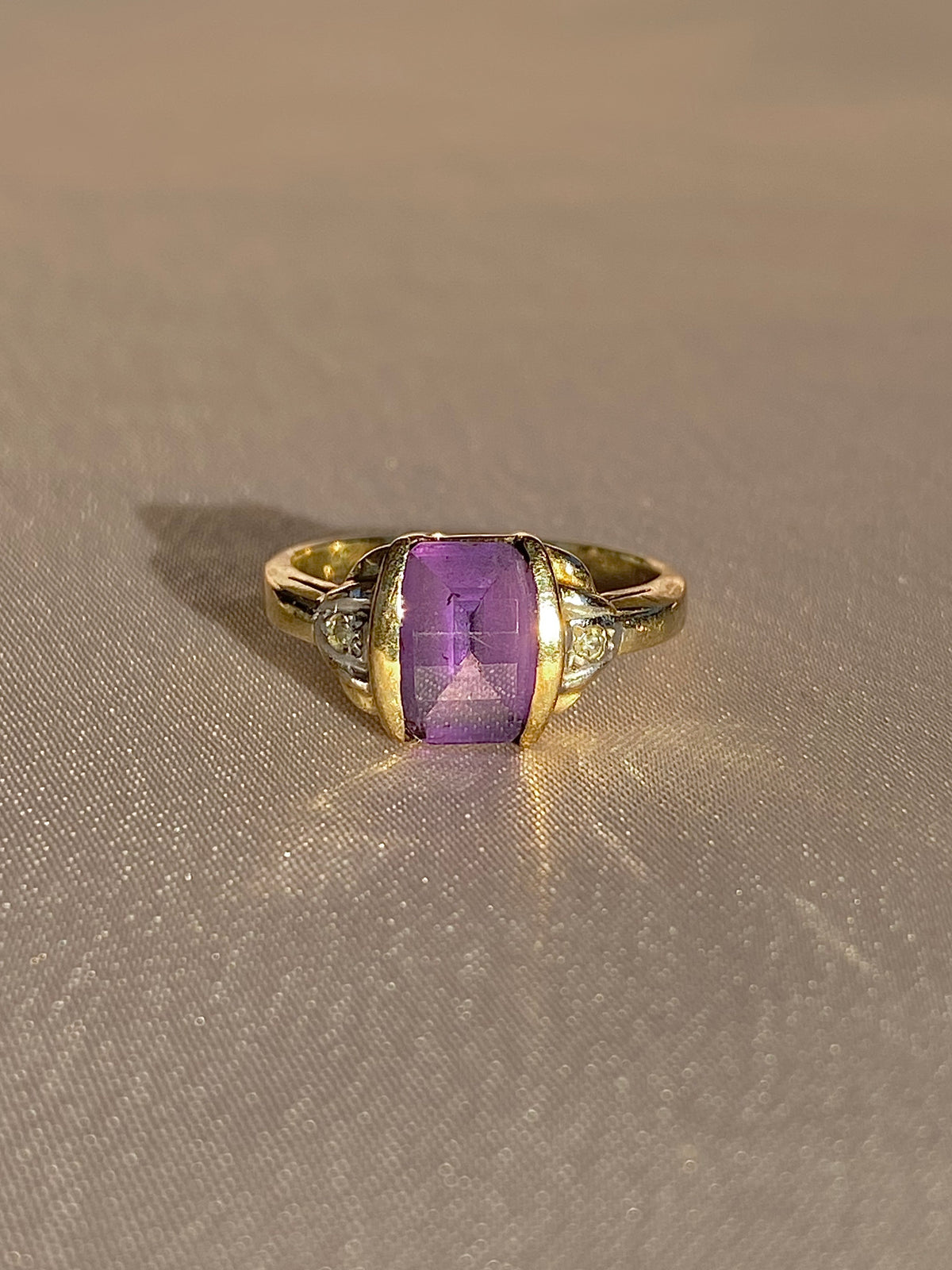 Vintage 9k Amethyst Diamond Scroll Ring