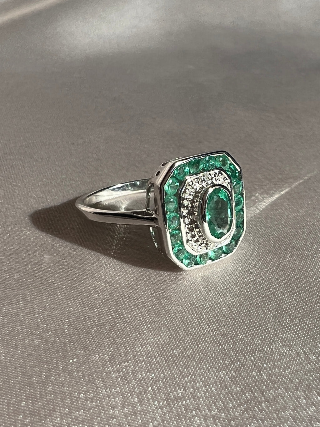 Emerald Diamond White Gold Target Deco Ring