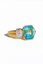 Load image into Gallery viewer, Vintage 18k Topaz Diamond Dress Ring
