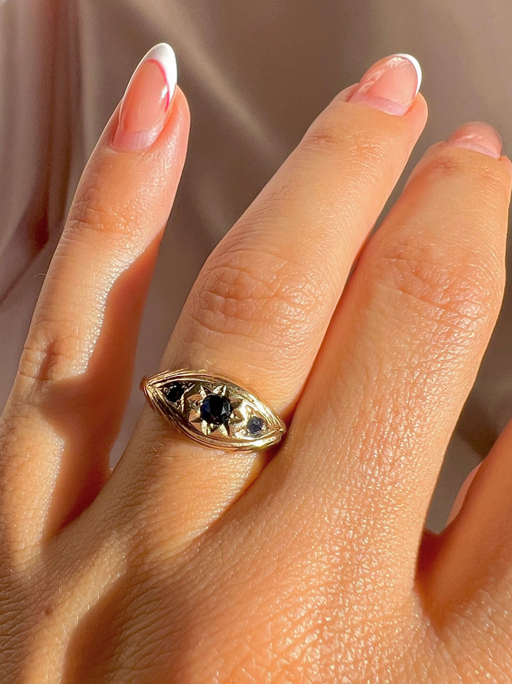 Vintage 9k Sapphire Starburst Trilogy Boat Ring 1982