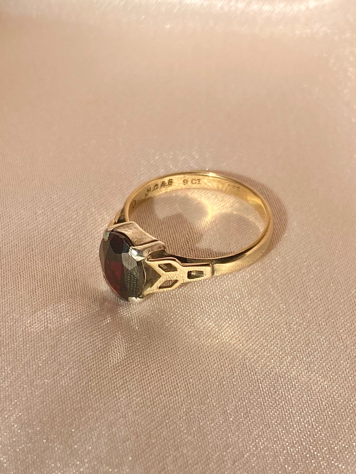 Antique 9k Cushion Garnet Ring