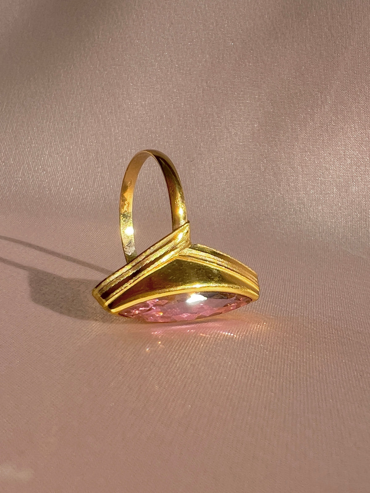 Vintage 18k Pink Elongated Marquise Gemstone Ring