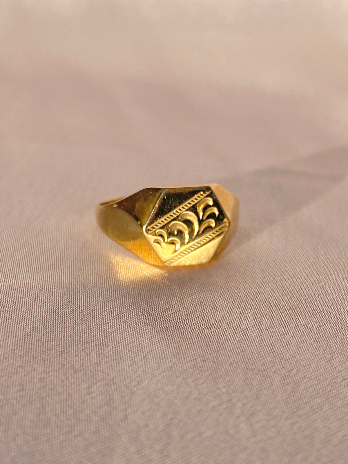 Vintage Geometric Signet Ring