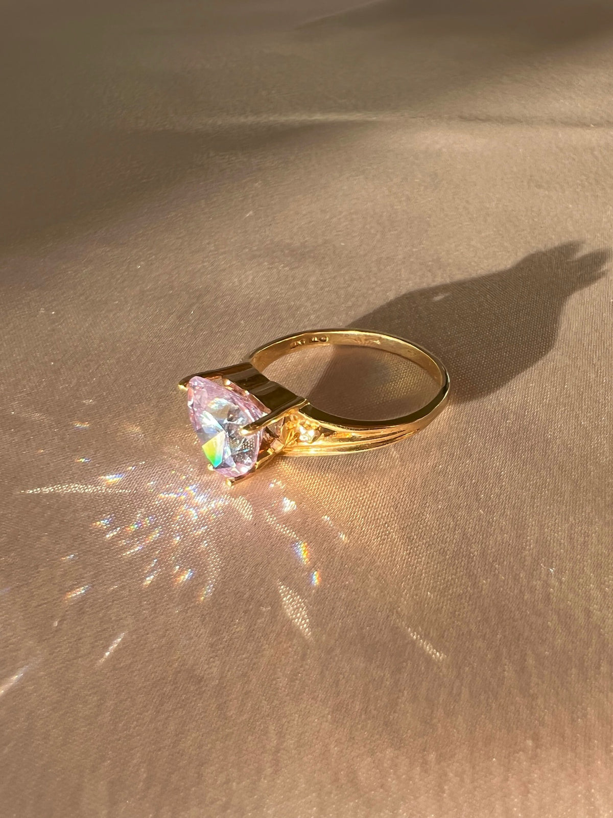 Vintage 10k Lilac Zirconia Diamond Heart Ring