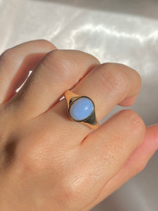 Chalcedony Cabochon Ring by 23carat